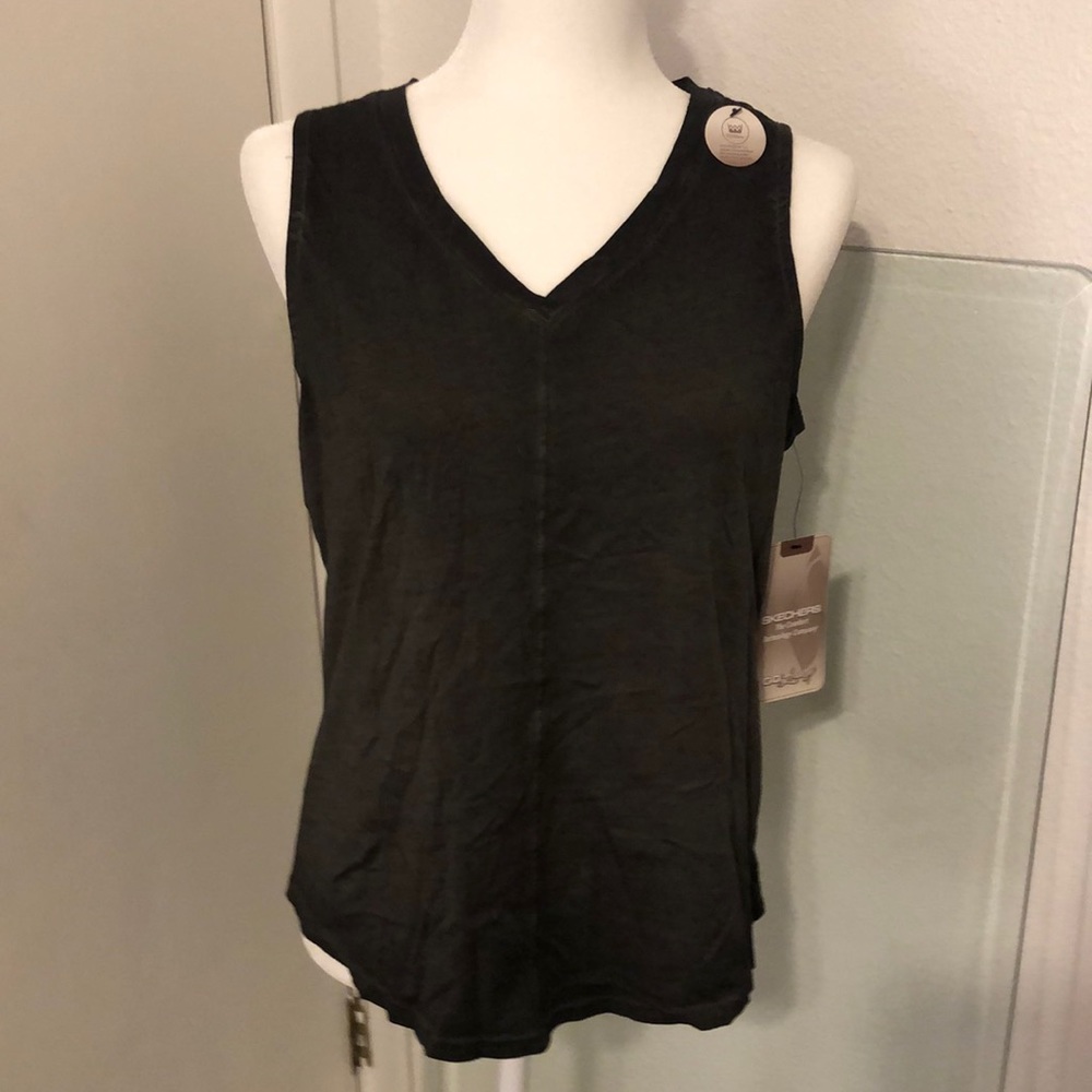 Sketchers GO LOUNGE Sz (S) Black V-Neck T-Shirt Brand New W/Tags